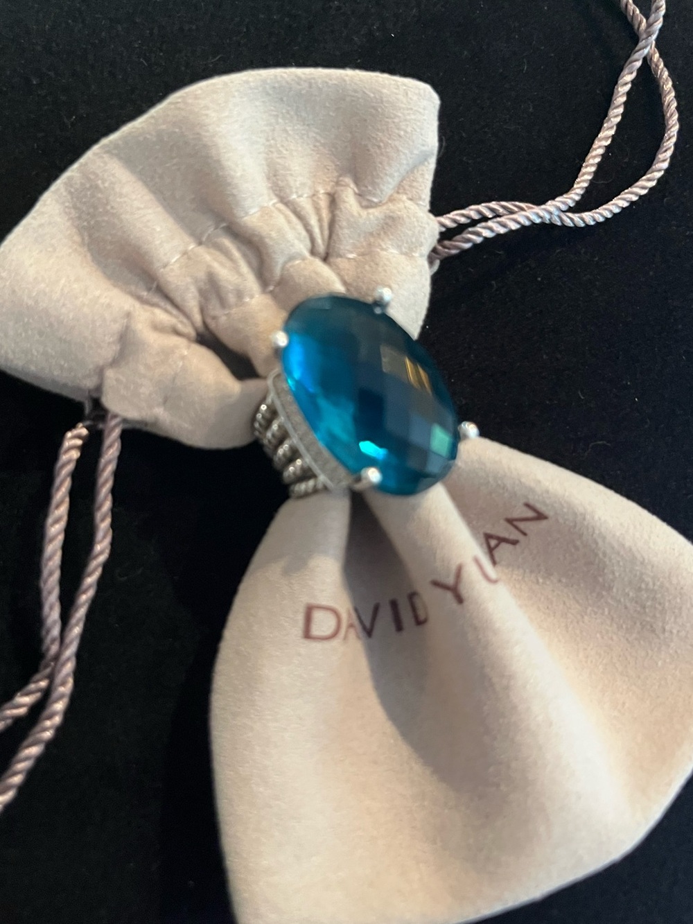 David Yurman Hampton Blue Topaz 16x26 Oval Wheaton Ring Size 7 - Picture 2 of 7